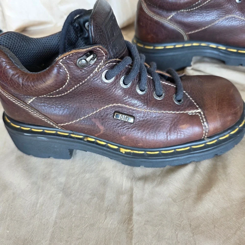 Dr. Martens 9373 Vintage Brown Leather LowAnkle Boots Mens Size 7 UK Chunky Sole